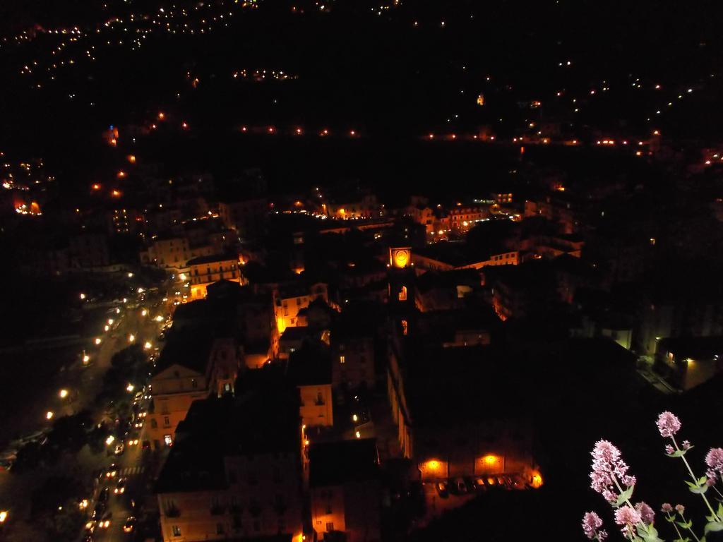 Casa Vacanze Nonno Aldo Minori Dış mekan fotoğraf