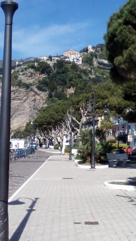 Casa Vacanze Nonno Aldo Minori Dış mekan fotoğraf